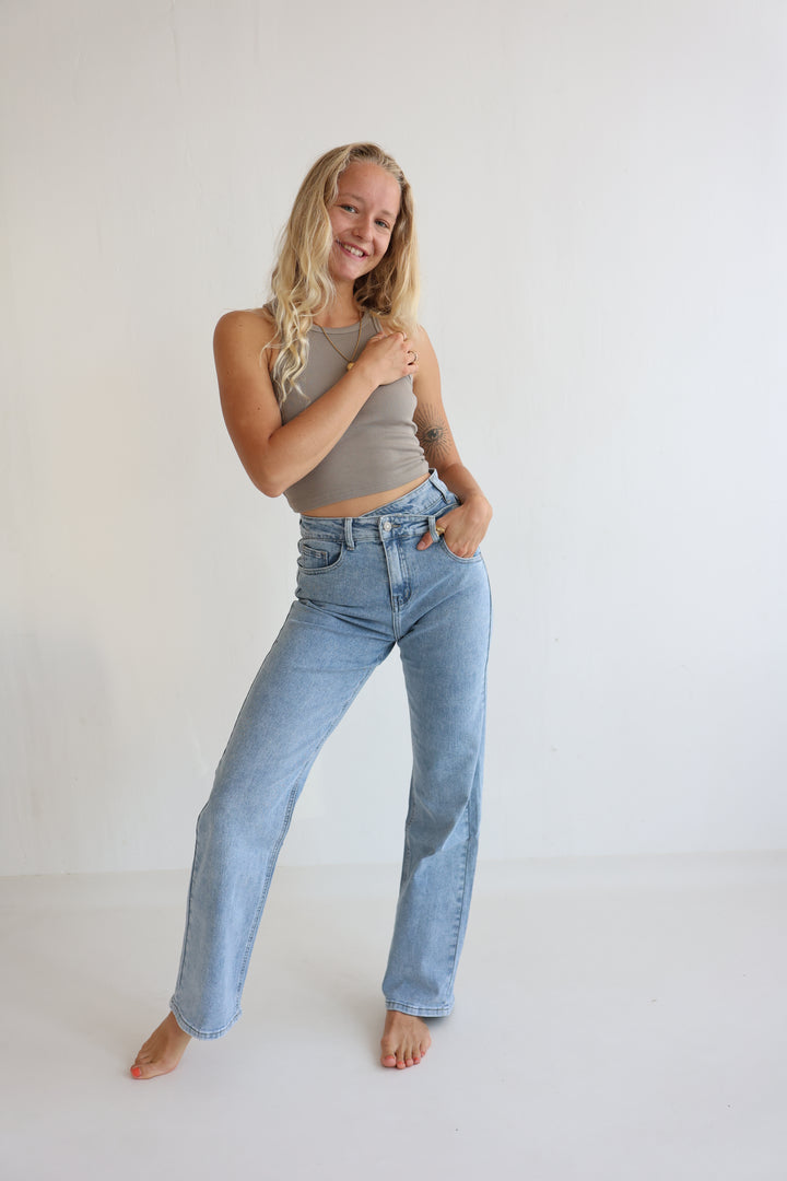 Asymmetrische Straight Fit Jeans Nova