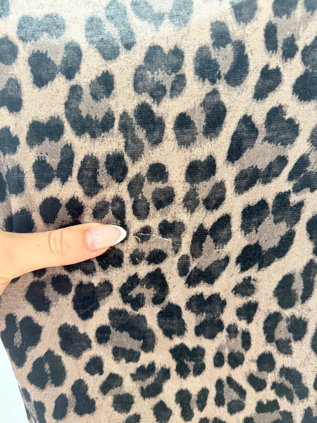 CASHMERE TOP WILD LEO CHOCOLATE (B-WARE)