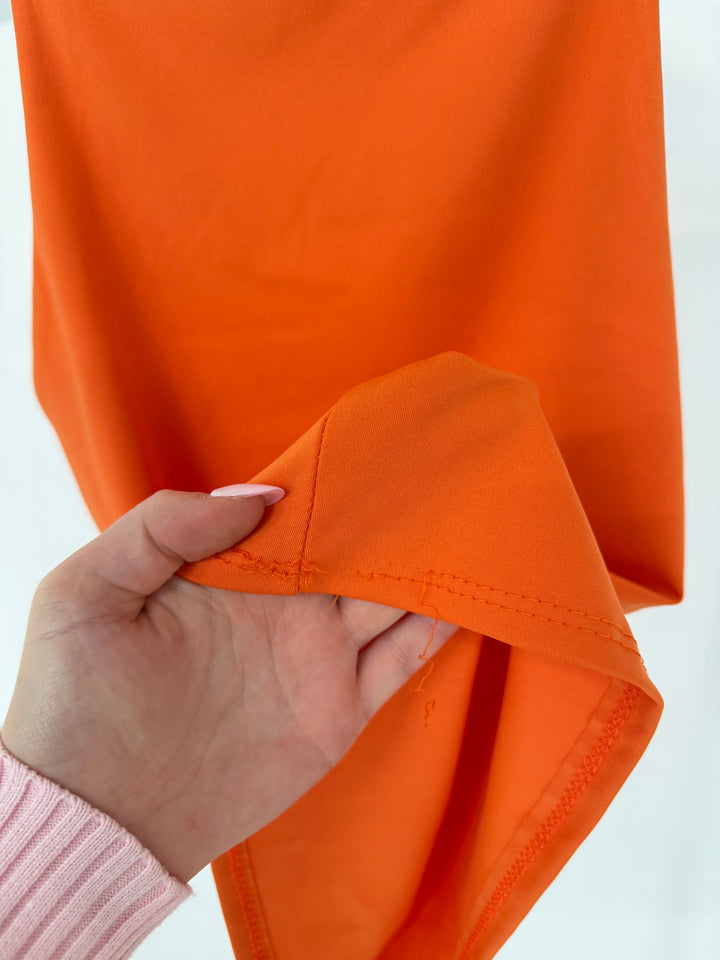 TOP MIT SPAGHETTITRÄGERN FENJA ORANGE GR.S/36 (B-WARE)