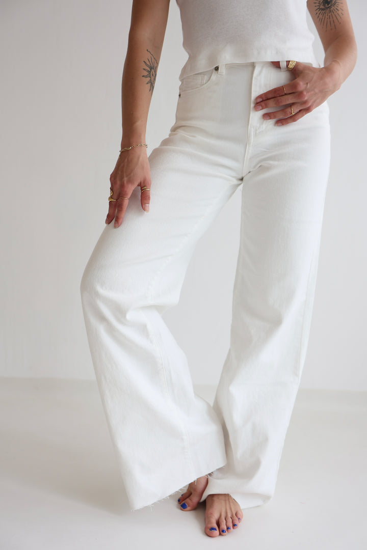 White Extra Long Jeans