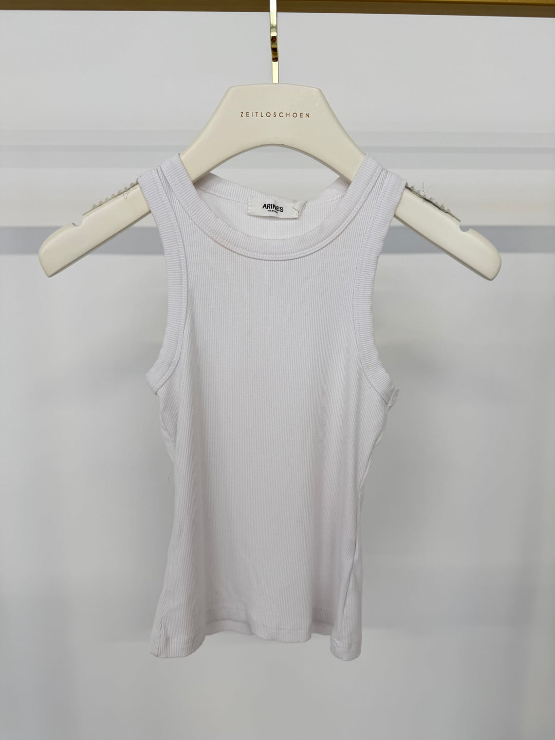 SLIM FIT RIBBED TANKTOP GR.S/M SOFT WHITE (B-WARE)