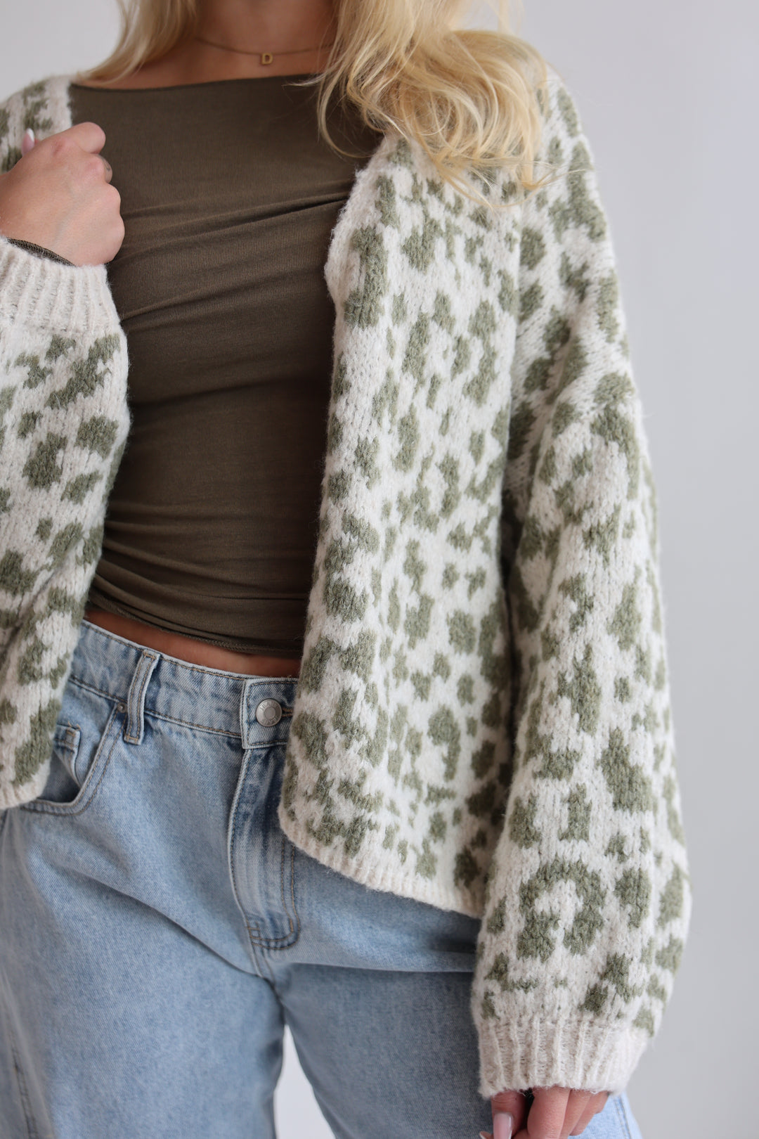 Offener Cardigan mit Leoprint
