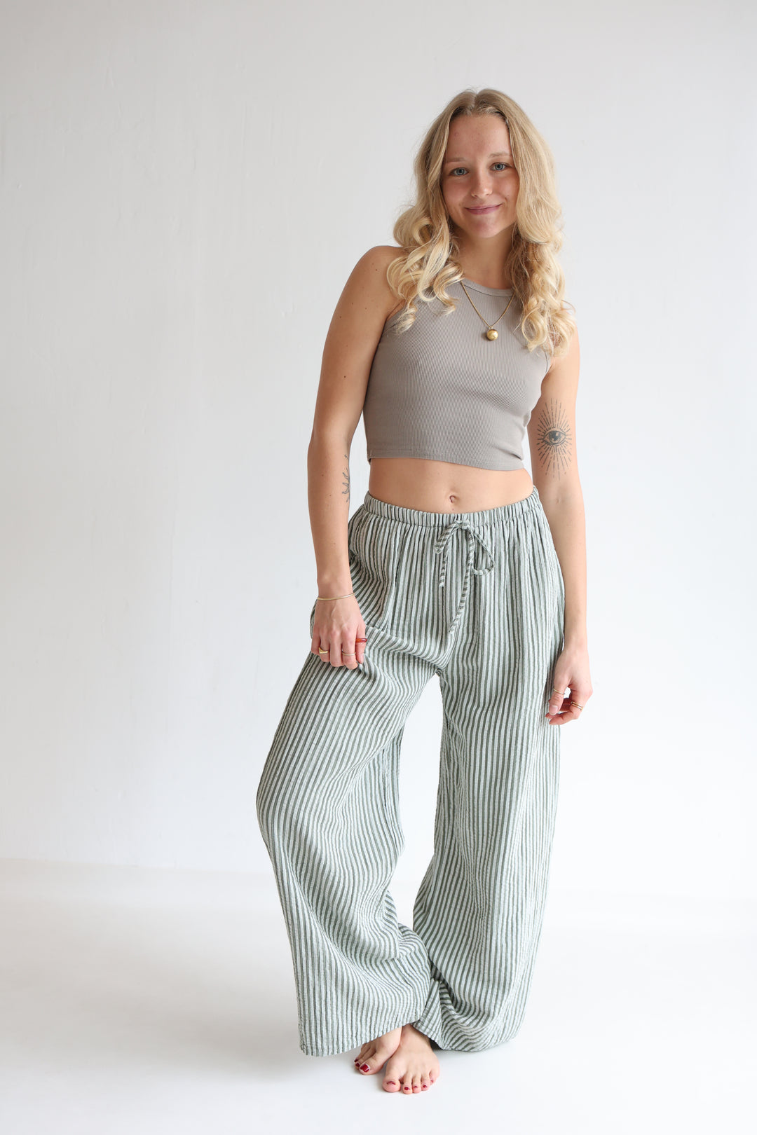 Lange Musselinhose mit Streifen Little Lines