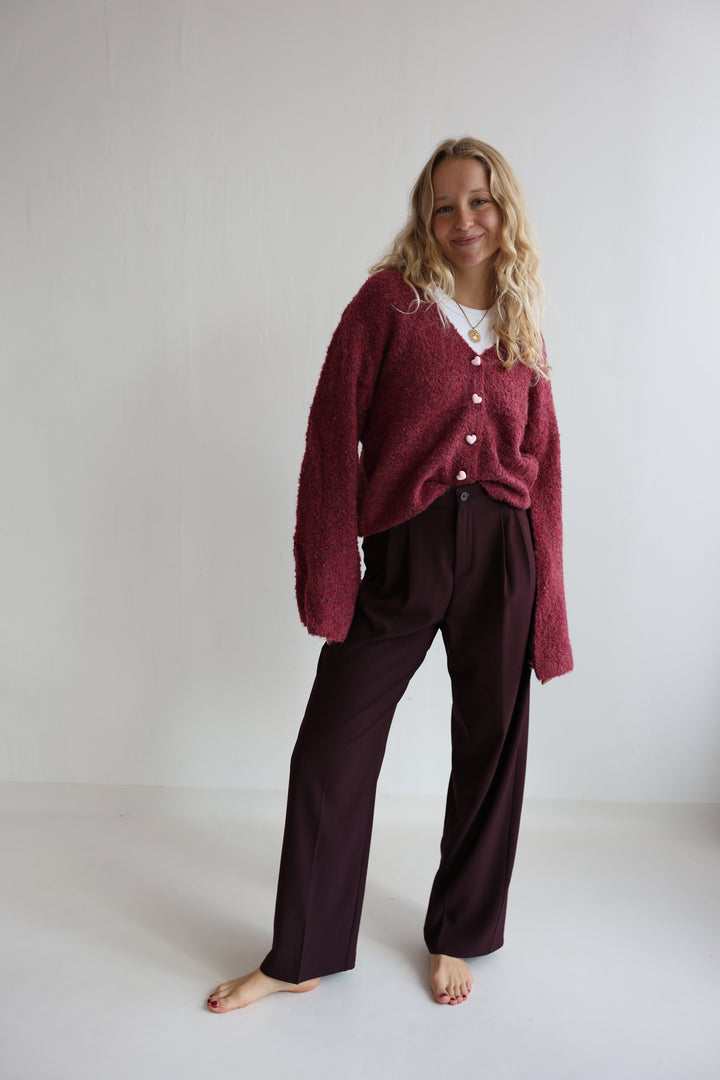 Kuscheliger Cardigan mit Herzknöpfen Tara