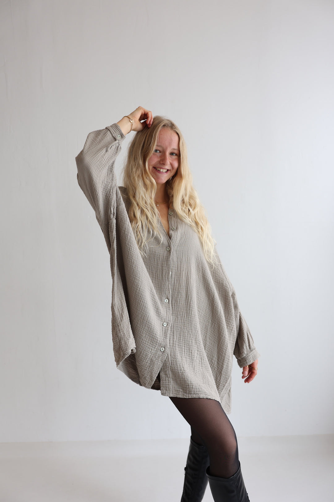 Oversize Blusenhemd aus Musselin (einfarbig)