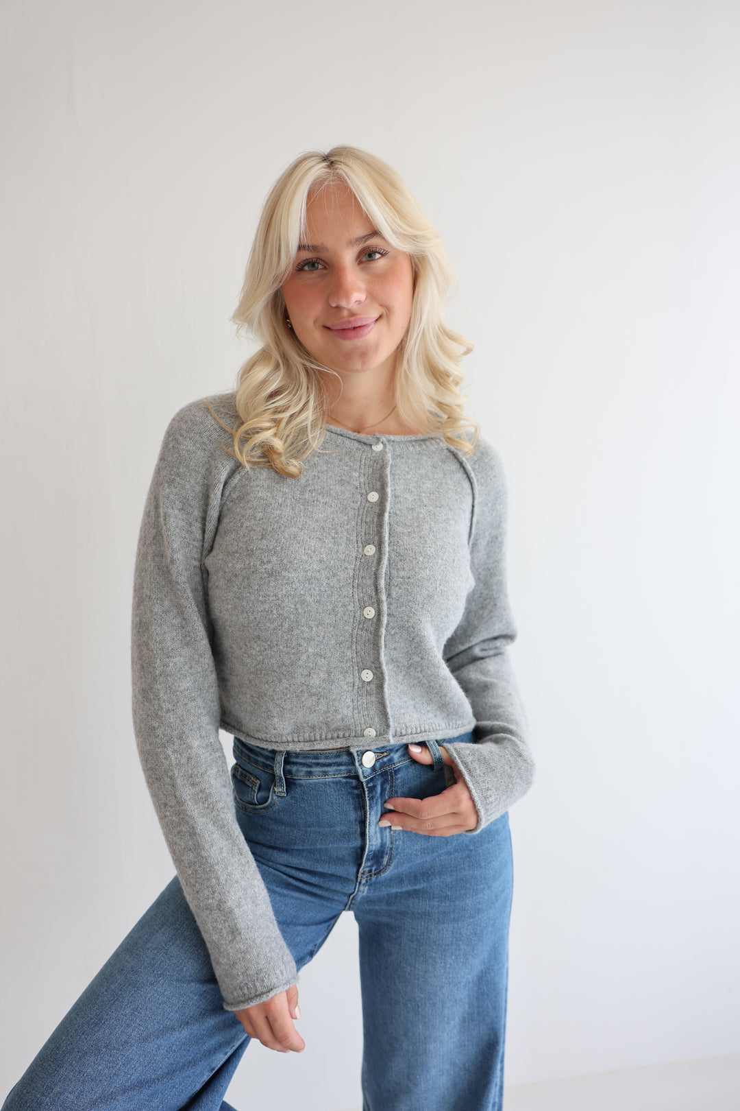 Cropped Super Fine Cardigan Luna