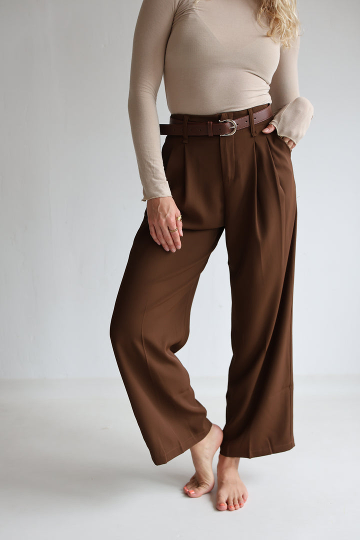 Bundfaltenhose mit Gürtel Anna