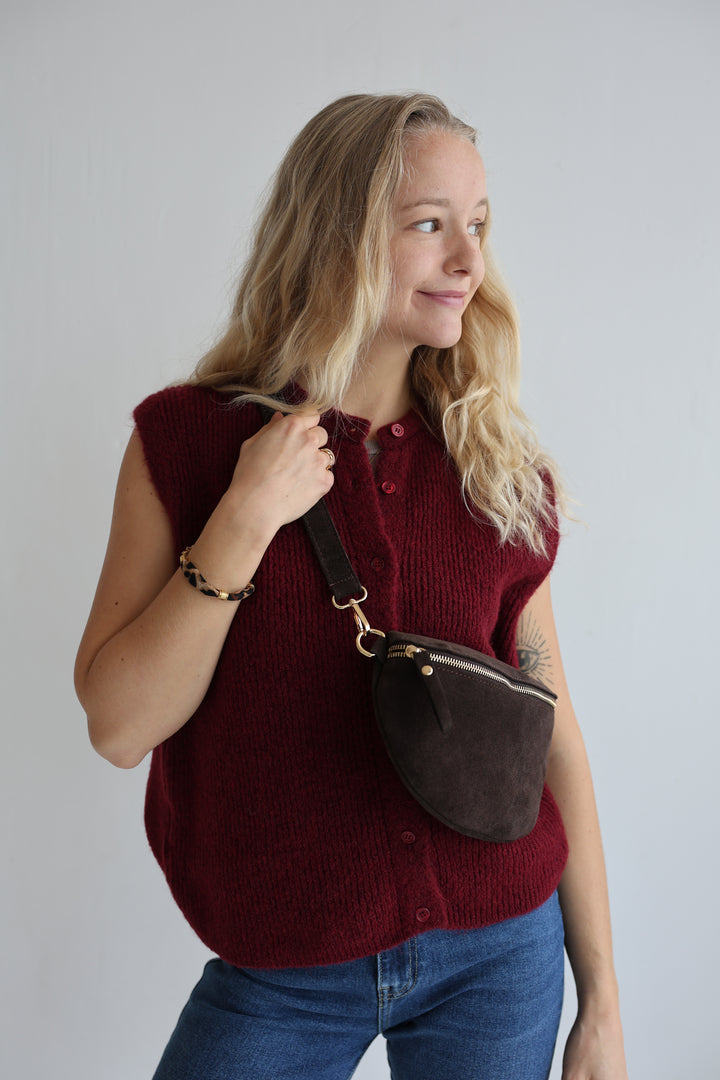 Crossbody Bag Medium aus Wildleder