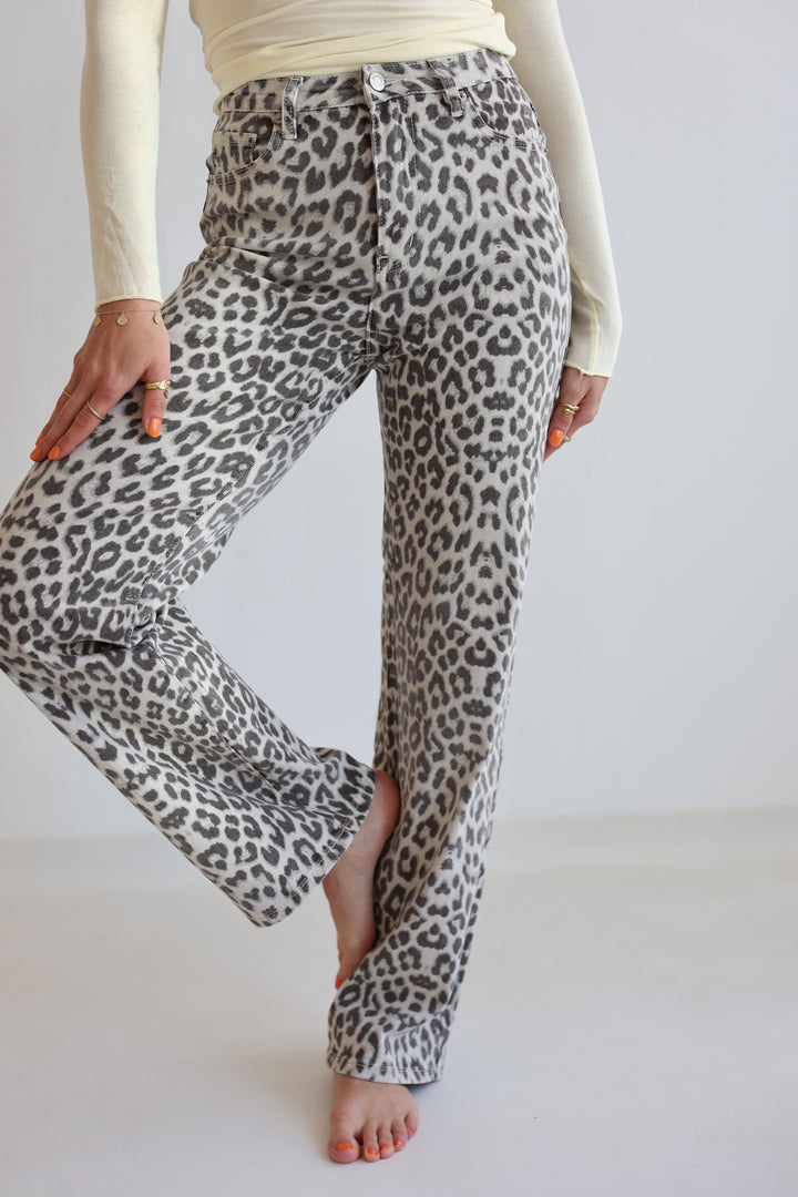 Straight Fit Jeans Leo Love