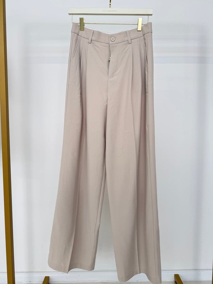 BUNDFALTENHOSE RELAXED FIT BEIGE GR./38 (B-WARE)