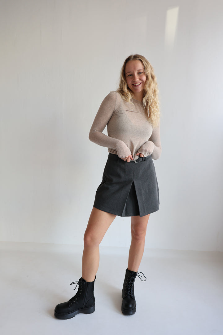 Kurzer Hosenrock mit Gürtel Britney