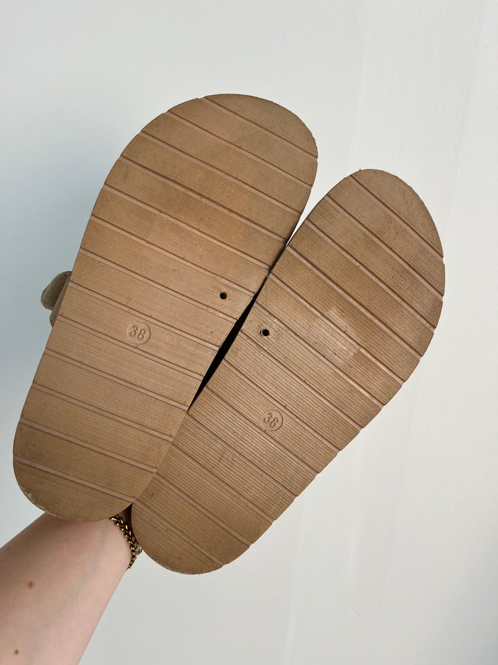 CASUAL SLIDE SANDALS CREME GR.38 (B-WARE)