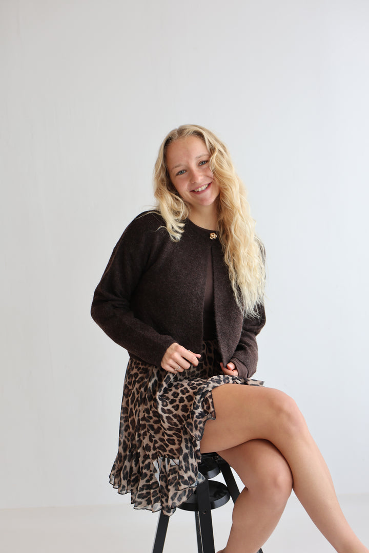 Cardigan Halo Button