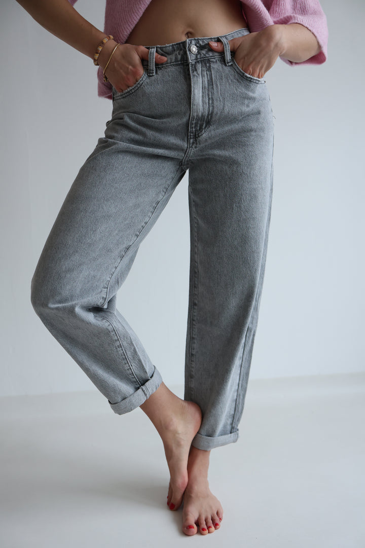 Loose Fit Mom Jeans Nayla