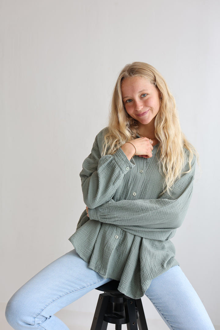 Kurzes Blusenhemd aus Musselin (einfarbig)