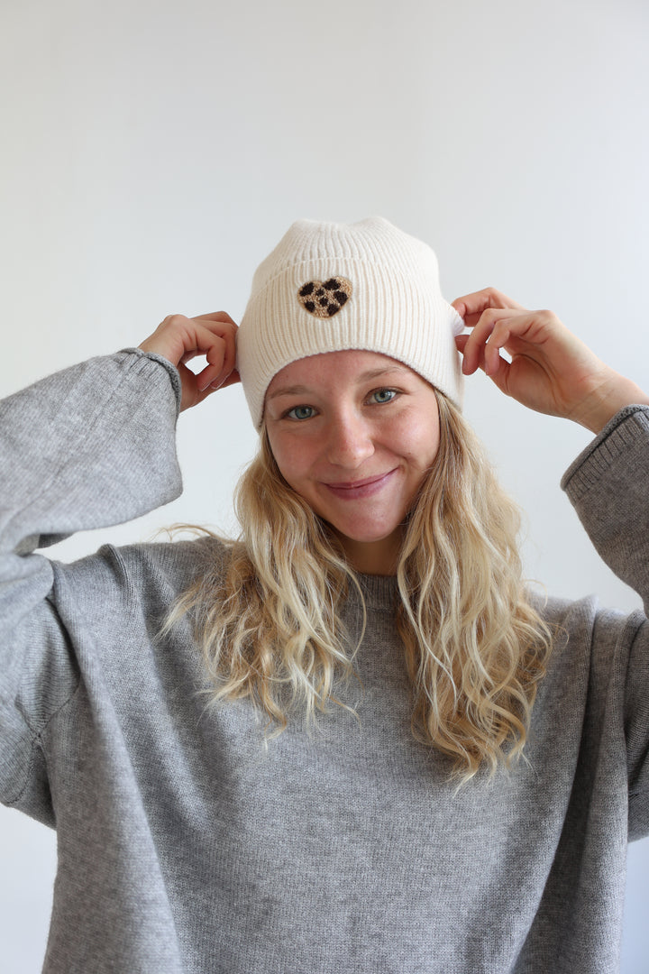 Mütze Leopard Heart