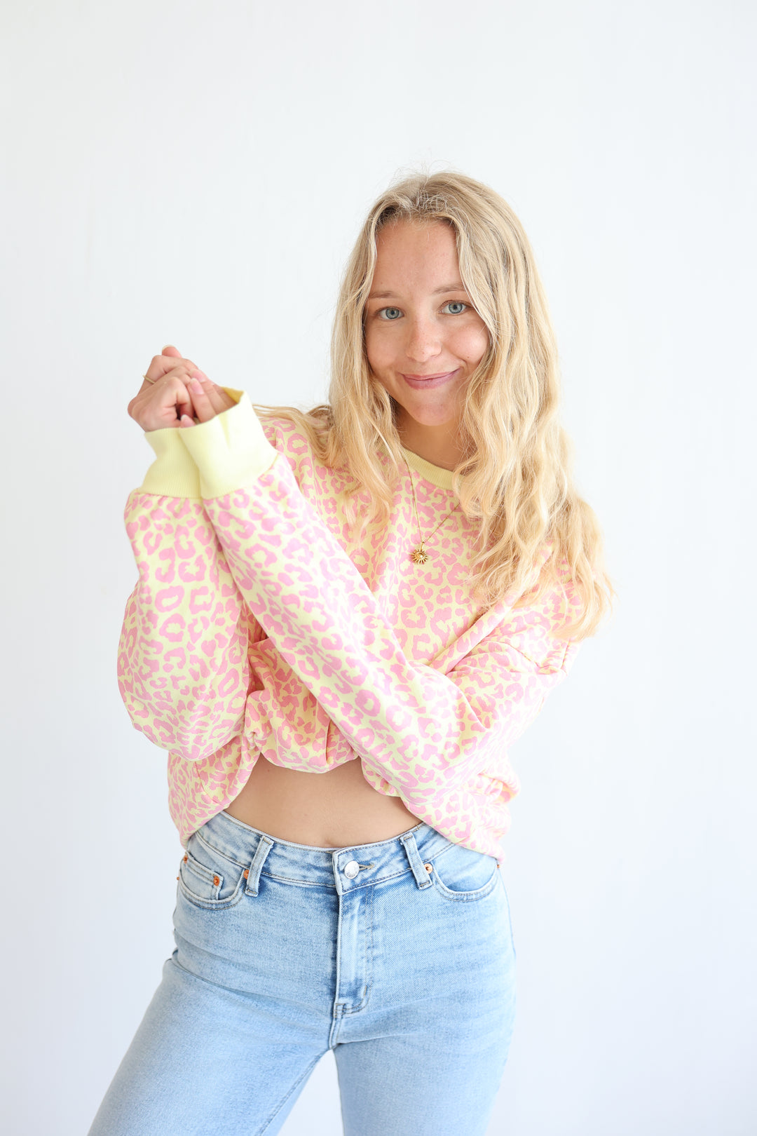 Sweater mit Leoprint