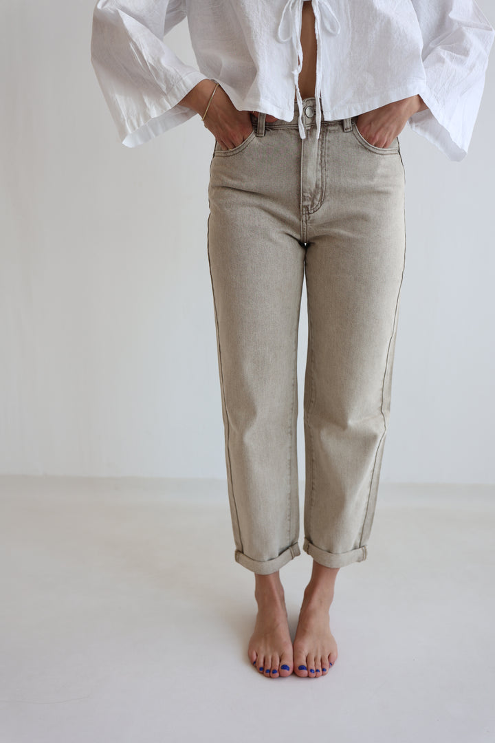 Loose Fit Mom Jeans Nayla