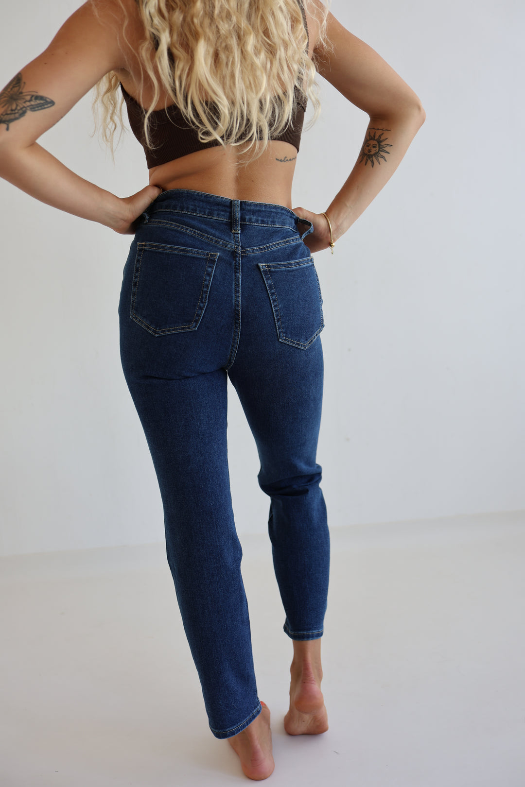 Mom Jeans Dark Blue Days