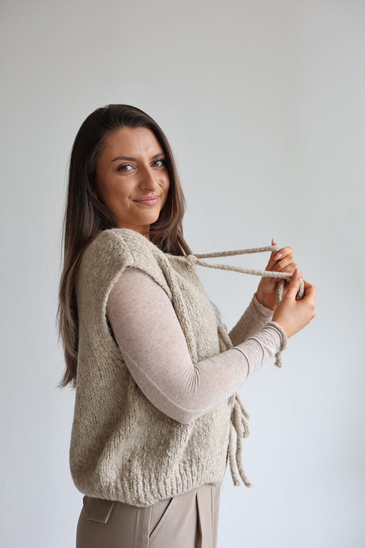 Weste mit Schleifen Lilly