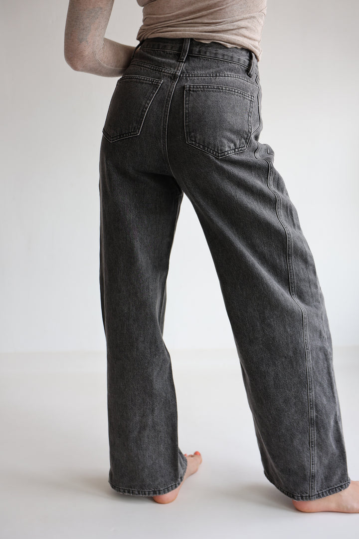 Relaxed Barrel Fit Jeans Juna