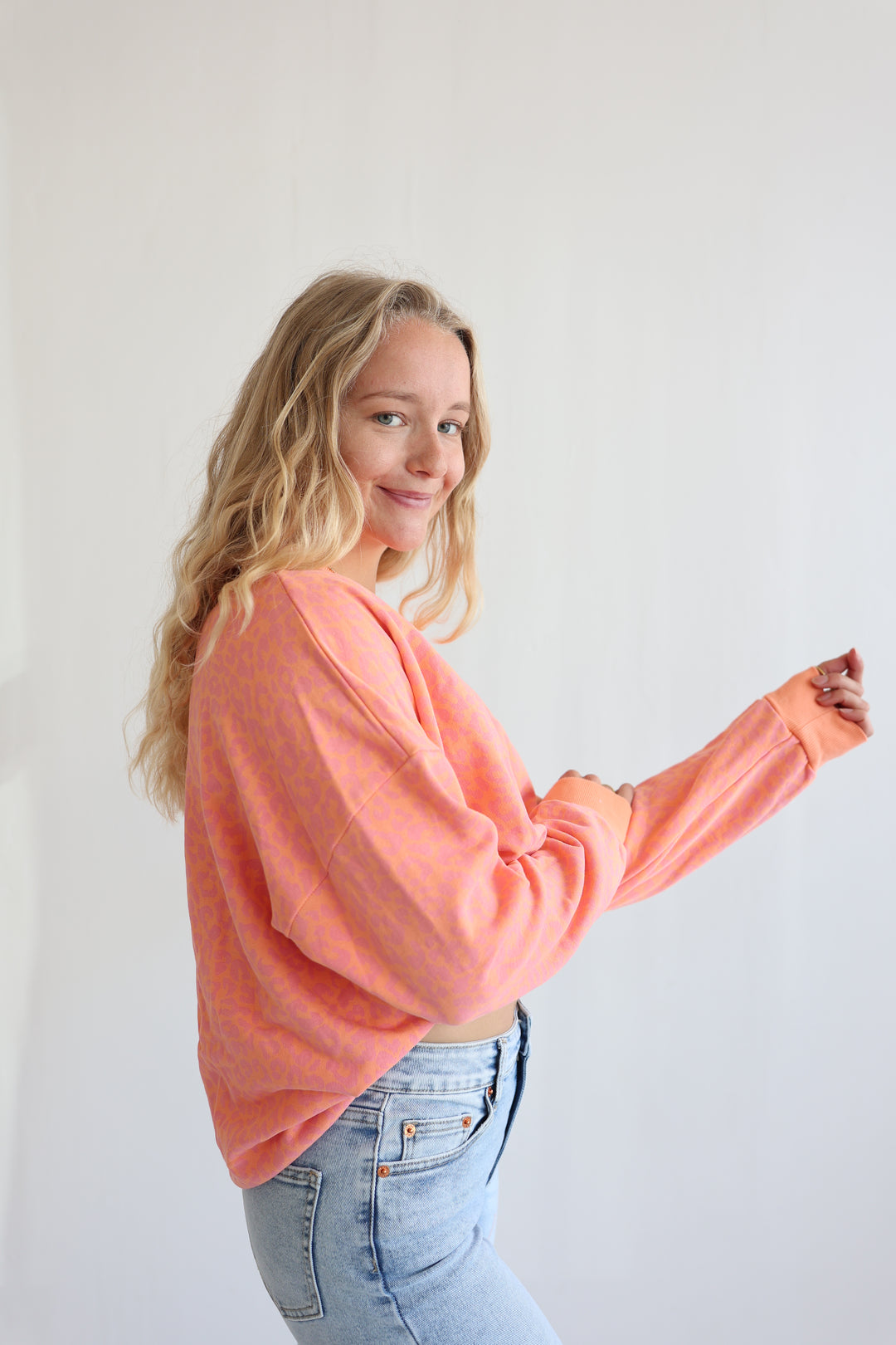 Sweater mit Leoprint