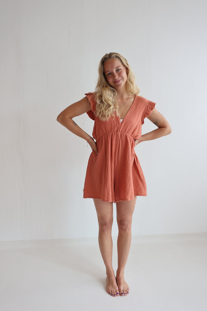 Musselin-Jumpsuit mit Rüschen