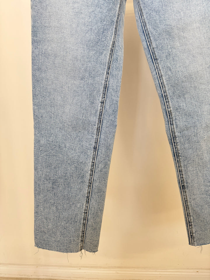 MOM JEANS BELLA GR.40 (B-WARE)