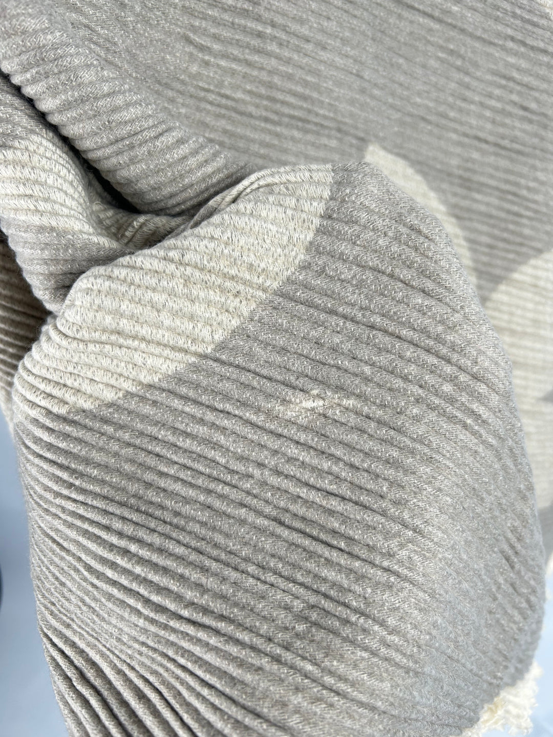 LANGER SCHAL WINTER GLOW (B-WARE)