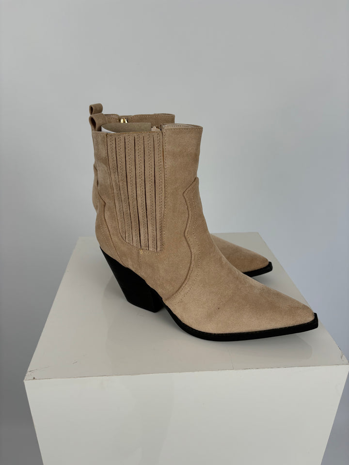 WESTERN STIEFELETTE MIT BLOCKABSATZ VEGAS BEIGE GR. 40 (B-WARE)