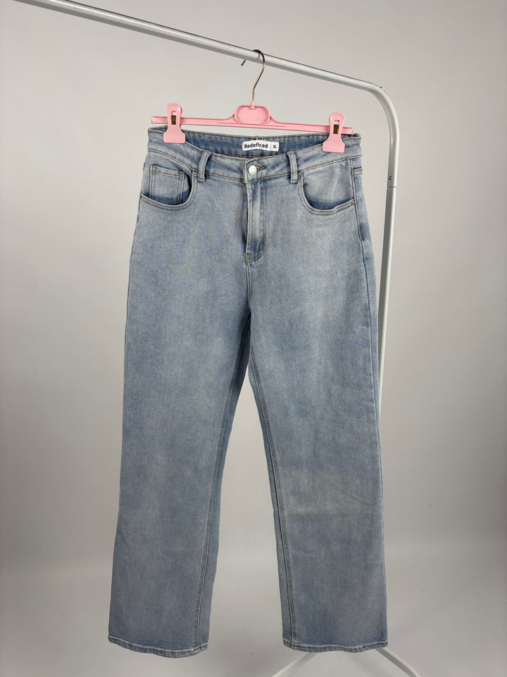 STRAIGHT FIT JEANS NIKITA (RF00066) GR. 42 (B-WARE)