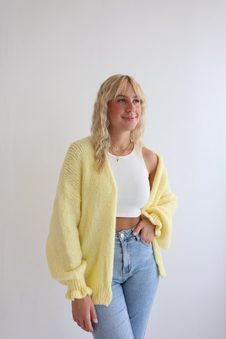 Offener Cardigan mit Rüschenärmeln Clara