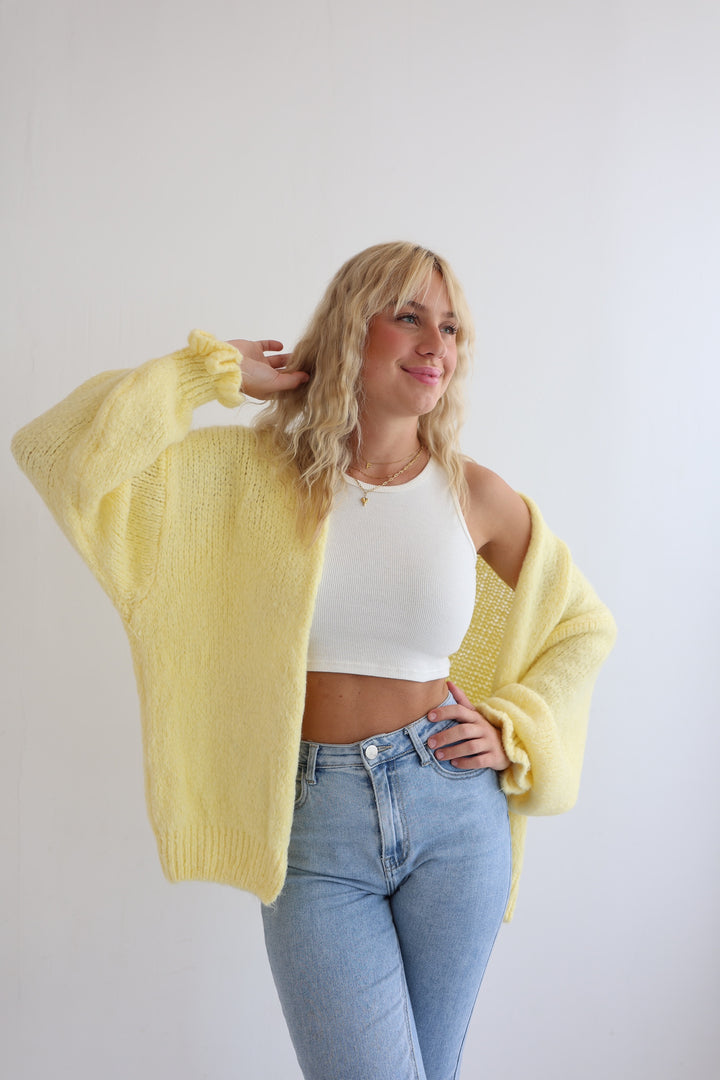 Offener Cardigan mit Rüschenärmeln Clara