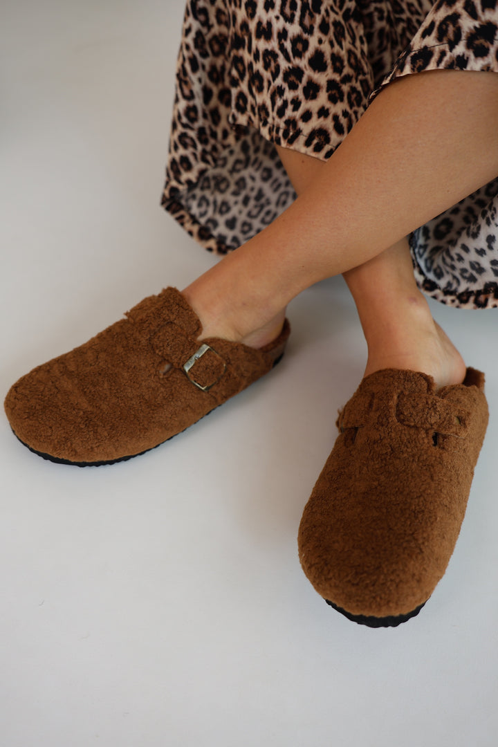 Pantolette Fluffy Sheep