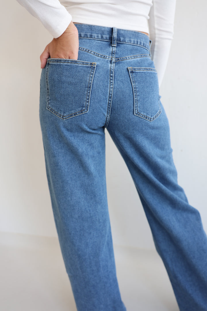 Extra Long Jeans mit Asymmetrischem Bund Viki