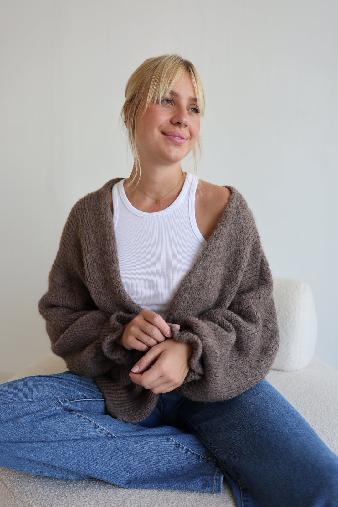 Offener Cardigan mit Rüschenärmeln Clara