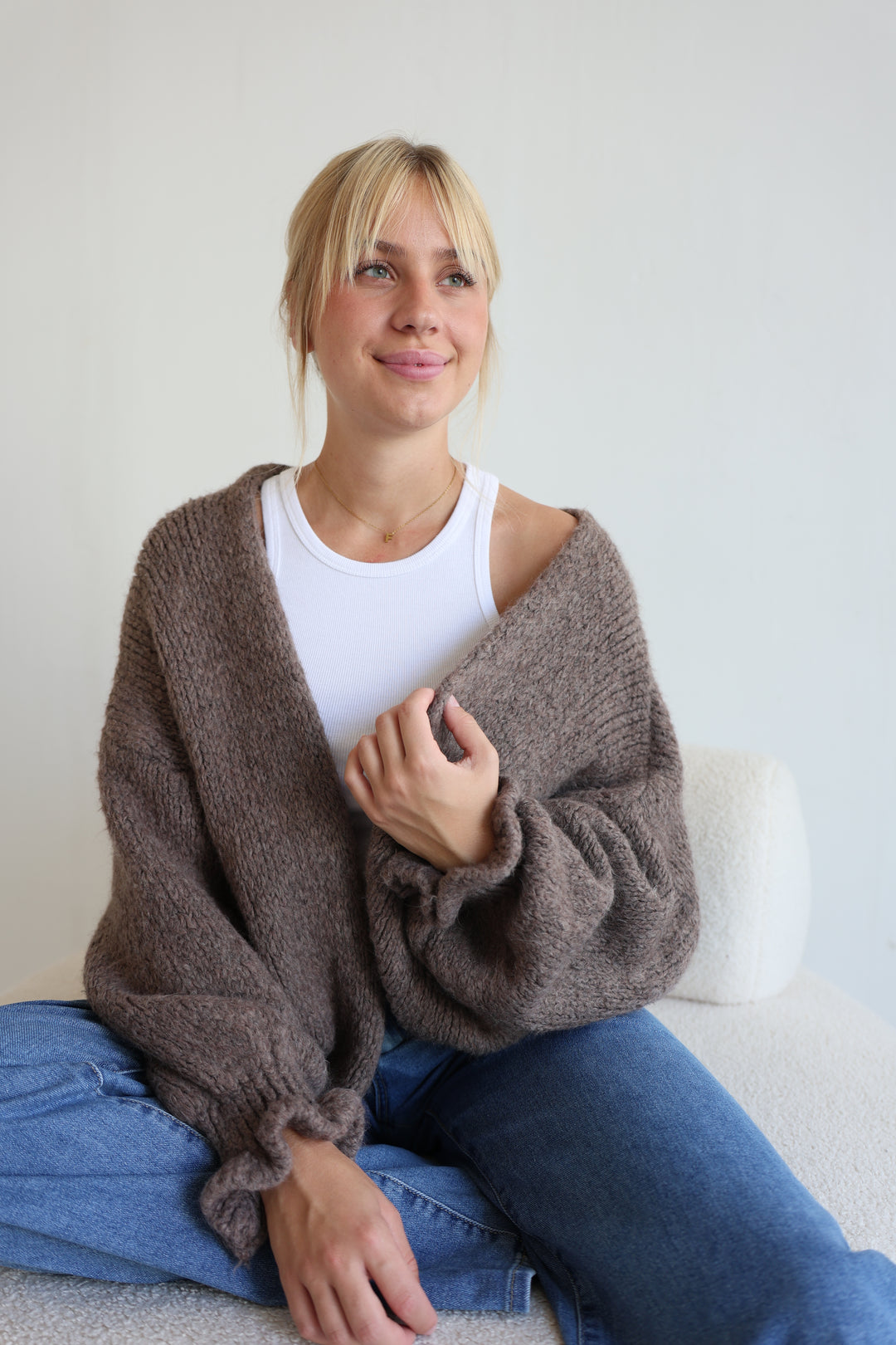 Offener Cardigan mit Rüschenärmeln Clara