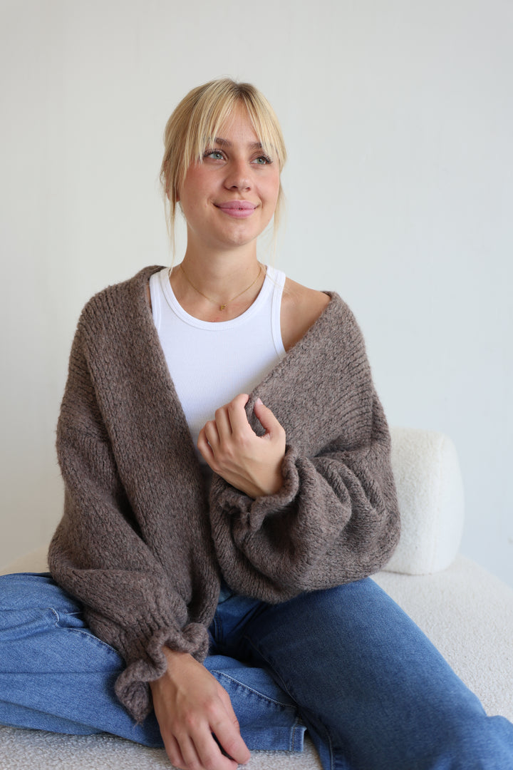 Offener Cardigan mit Rüschenärmeln Clara