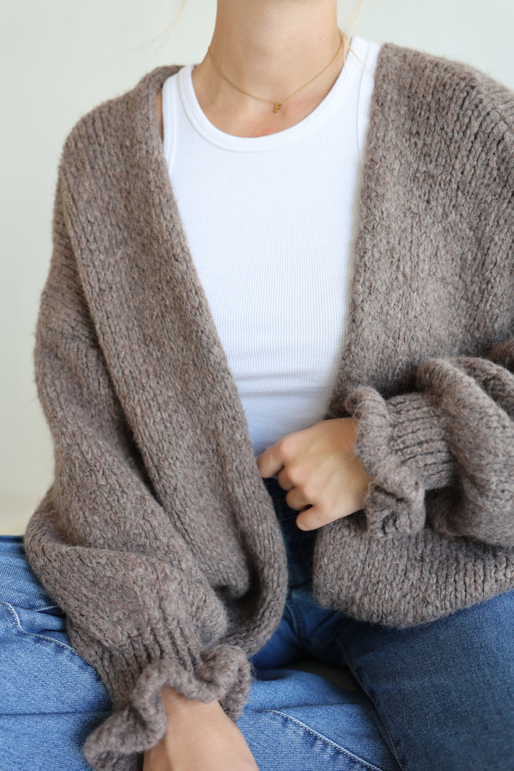 Offener Cardigan mit Rüschenärmeln Clara