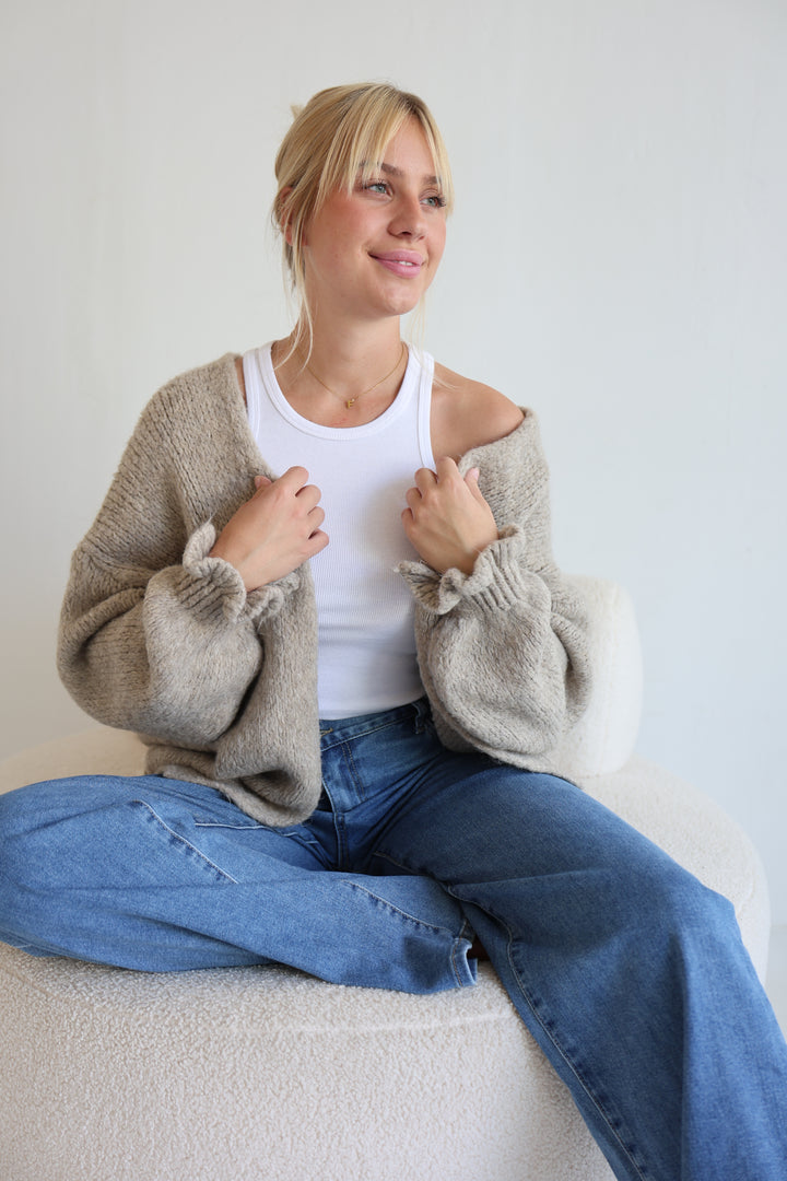 Offener Cardigan mit Rüschenärmeln Clara