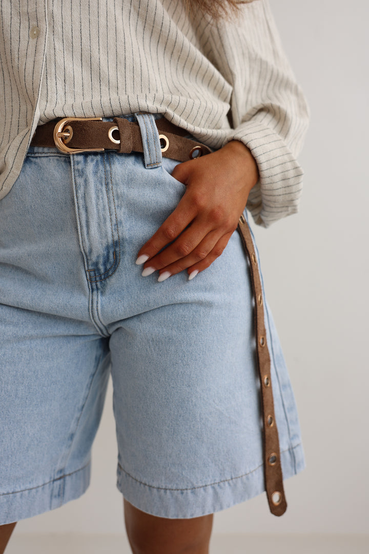 Ösengürtel aus Wildleder