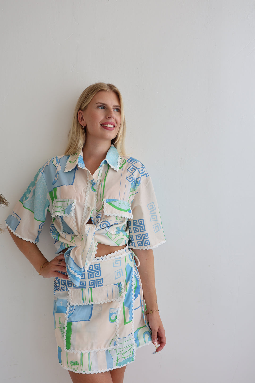 Kurzer Zweiteiler Santorini