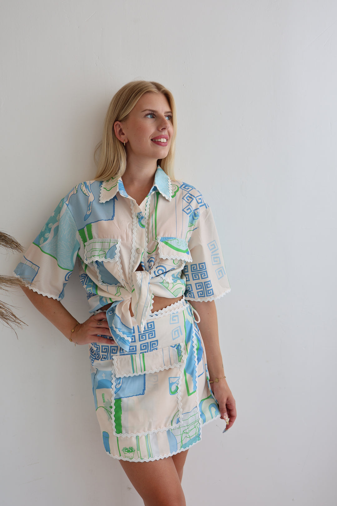 Kurzer Zweiteiler Santorini