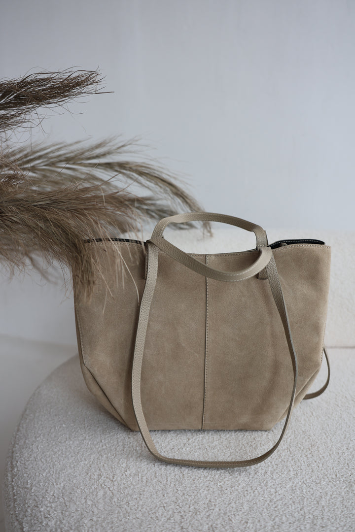 Vintage Tote Bag aus Wildleder Pia