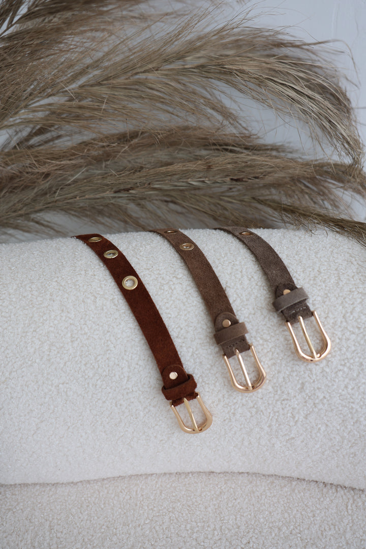 Ösengürtel aus Wildleder