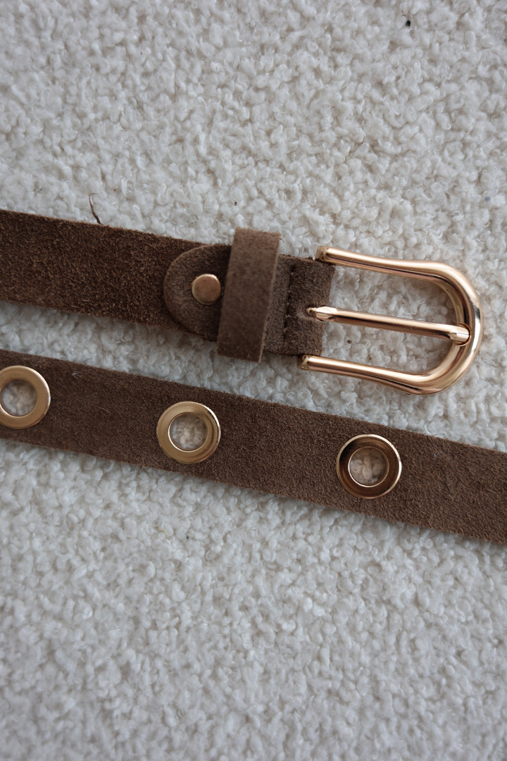 Ösengürtel aus Wildleder