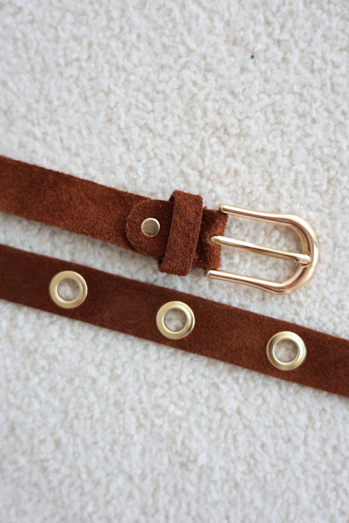 Ösengürtel aus Wildleder