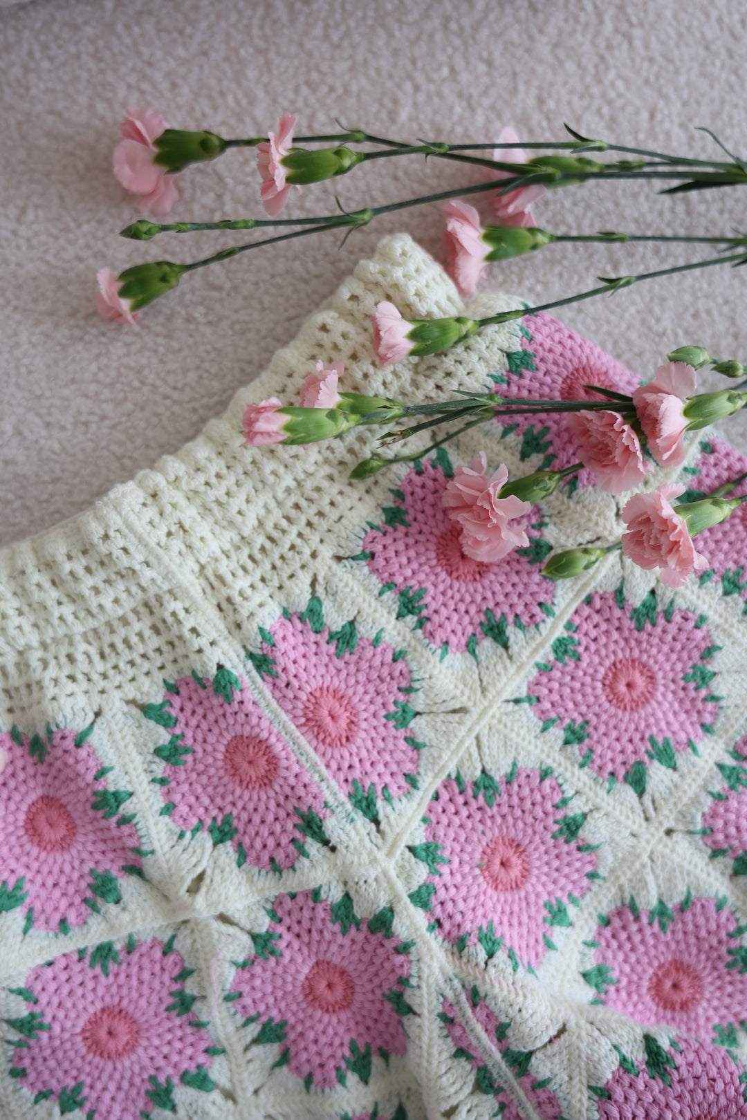 Gehäkelte Shorts Pink Flowers