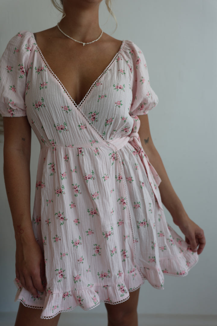 Kleid aus Musselin Summer Roses