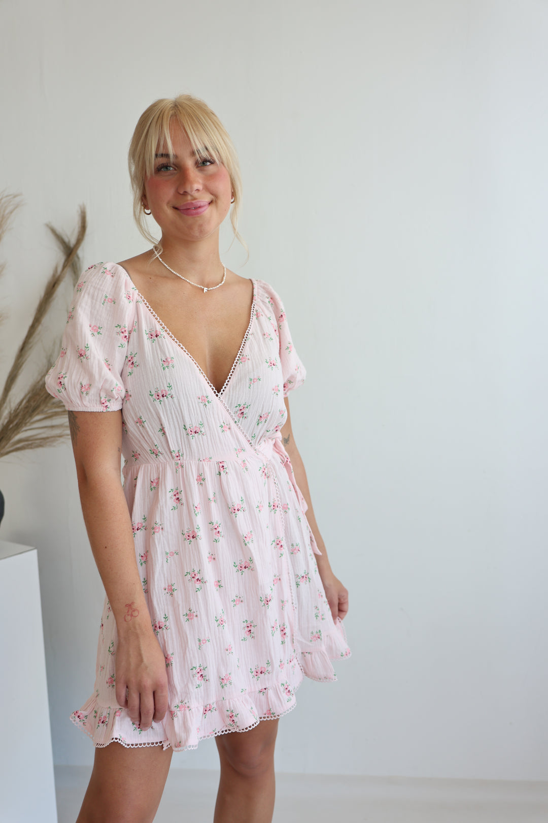Kleid aus Musselin Summer Roses